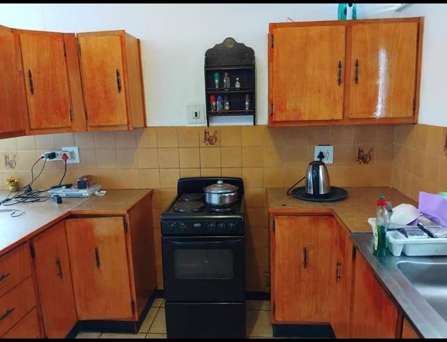 2 BEDROOM APARTMENT FOR SALE IN ARCADIA